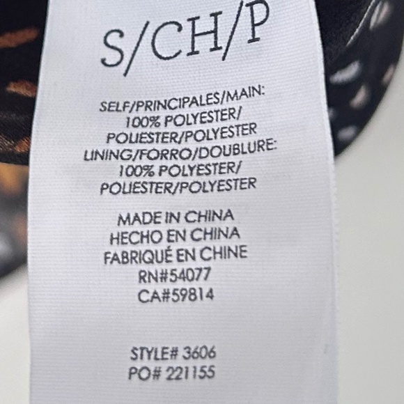 🔴Spaghetti Strap Floral Faux Button Top - Picture 6 of 11